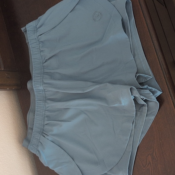 Vuori Pants - Vuori Women's Blue Athletic Shorts